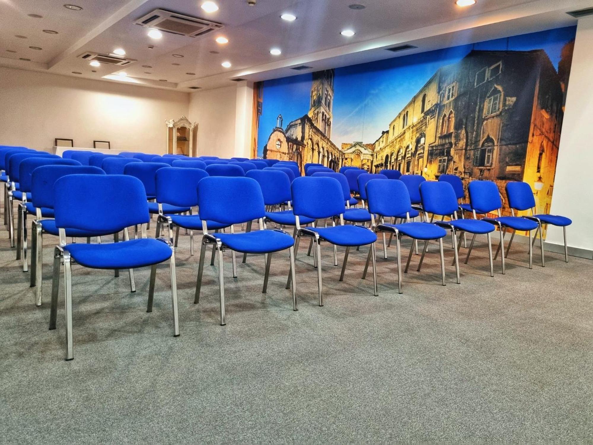 โรงแรมซานอันโตนิโอ โปดสตรานา ภายนอก รูปภาพ